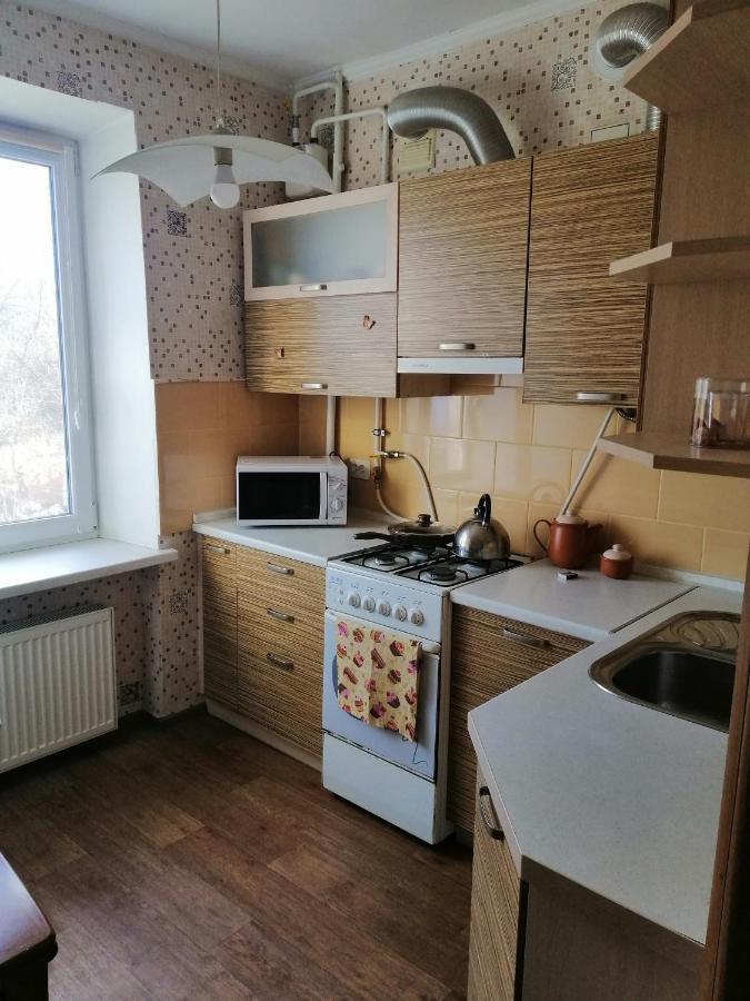 Уютная Квартира На Лётной 6 Cherníhiv Exterior foto